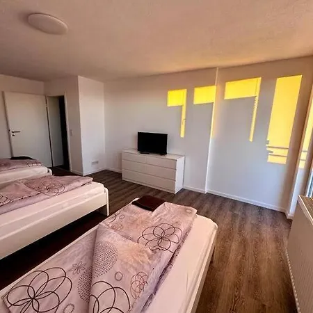 Appartamento Mit Ausblick - Wlan / Parkplaetze Würzburg